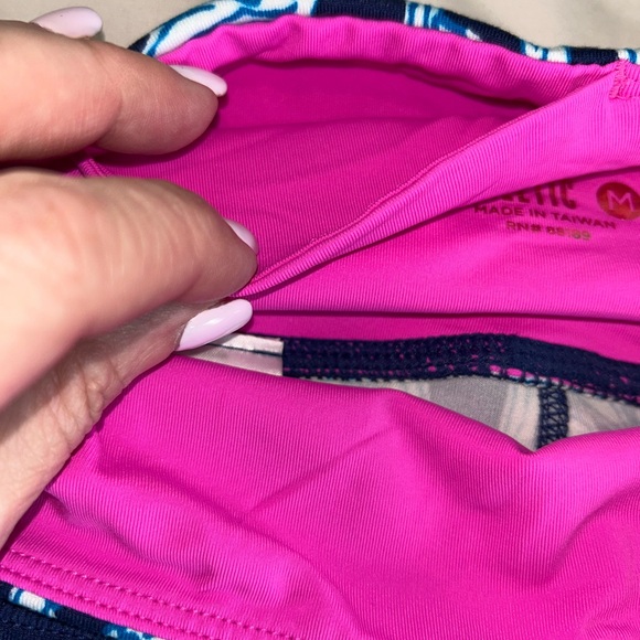 Lilly Pulitzer Luxletic Yoga Pants Size Medium - Picture 9 of 10